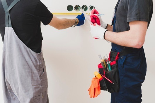 #1 Ranked Electrical Contractor Software 2 Electrician Scheduling Software